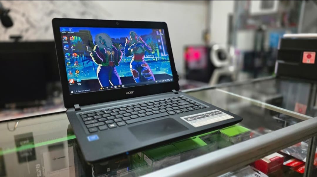 Acer Aspire (Core i3 Gen 7)