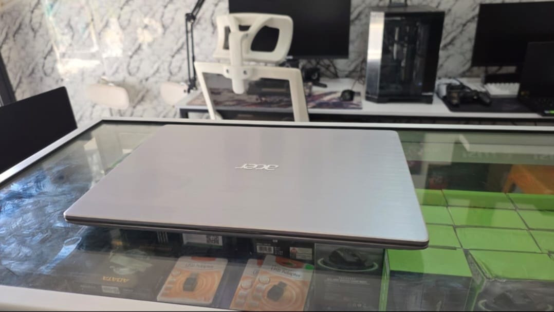 Acer Swift 5