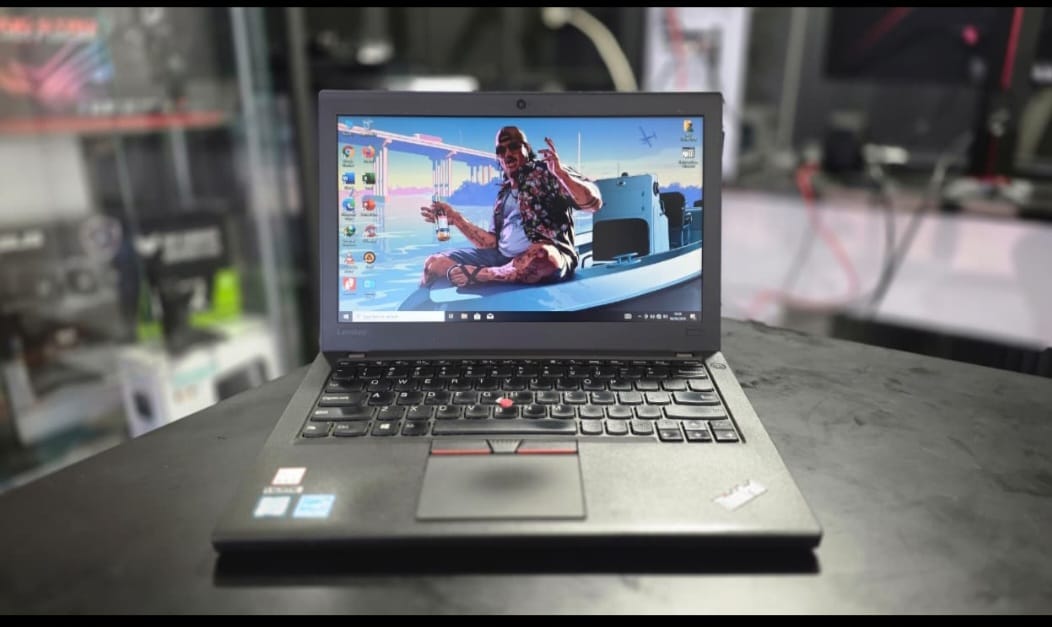 LENOVO THINKPAD CORE i5